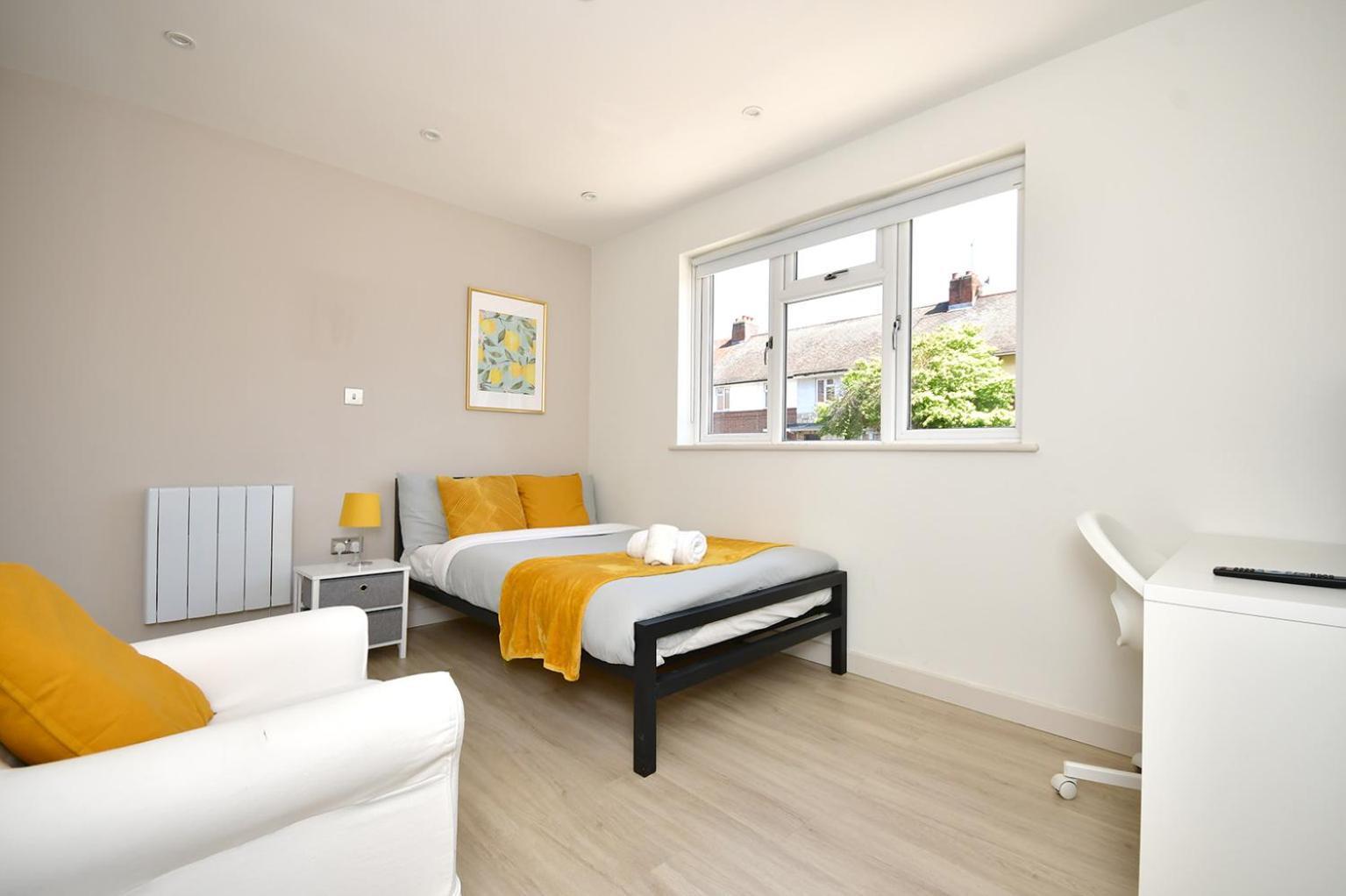 Maison d'hôtes Morden Stratford 1 With Shared Bathroom